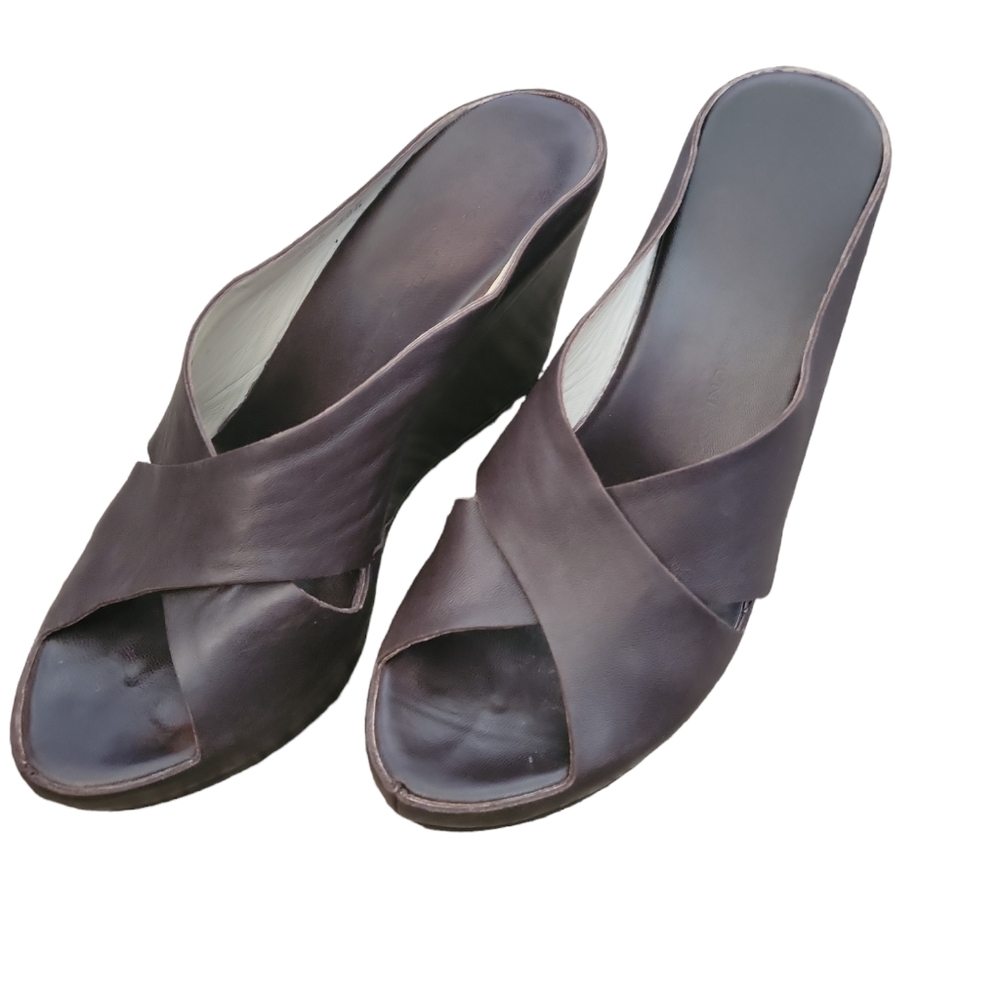 AGL Attilio Giusti Leombruni Slides Sandals Wedge Heel Shoes sz 38.5  8 …